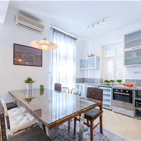 4 Bedroom Villa with Pool in Dubrovnik City, sleeps 8